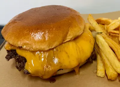 Extra Sajtos Dupla Smash Burger